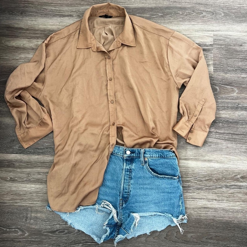 Banana Republic Tan Button Up Shirt Womens XL Long Sleeve Blouse Preppy Tan